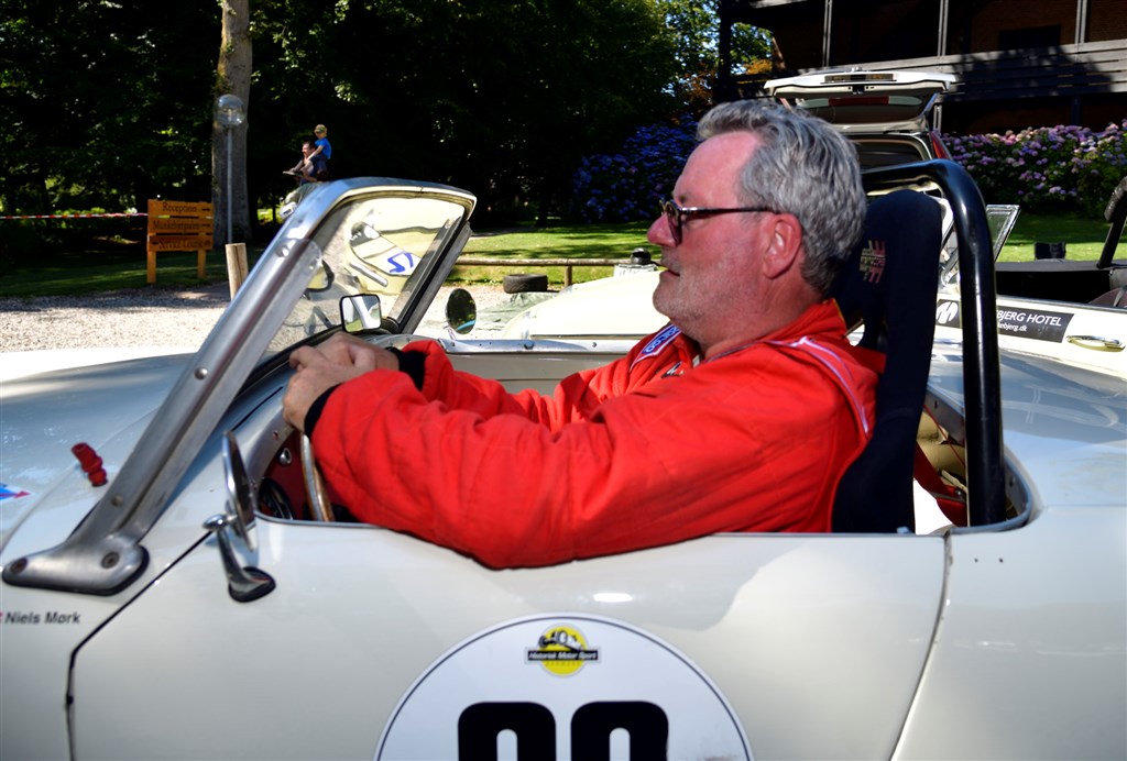 Den mindste bil i Munkebjerg Hillclimb er uden tvivl Niels Mørks Austin Healey Sprite fra 1959.
(Foto: Intercom, Michael Eisenberg)